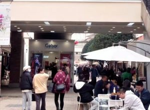 消费市场变了，年轻人掀起“精准分散”消费-科记汇